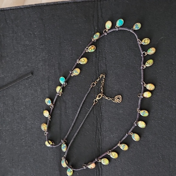 Fun Funky Delicate Fashion Necklace - Picture 2 of 9